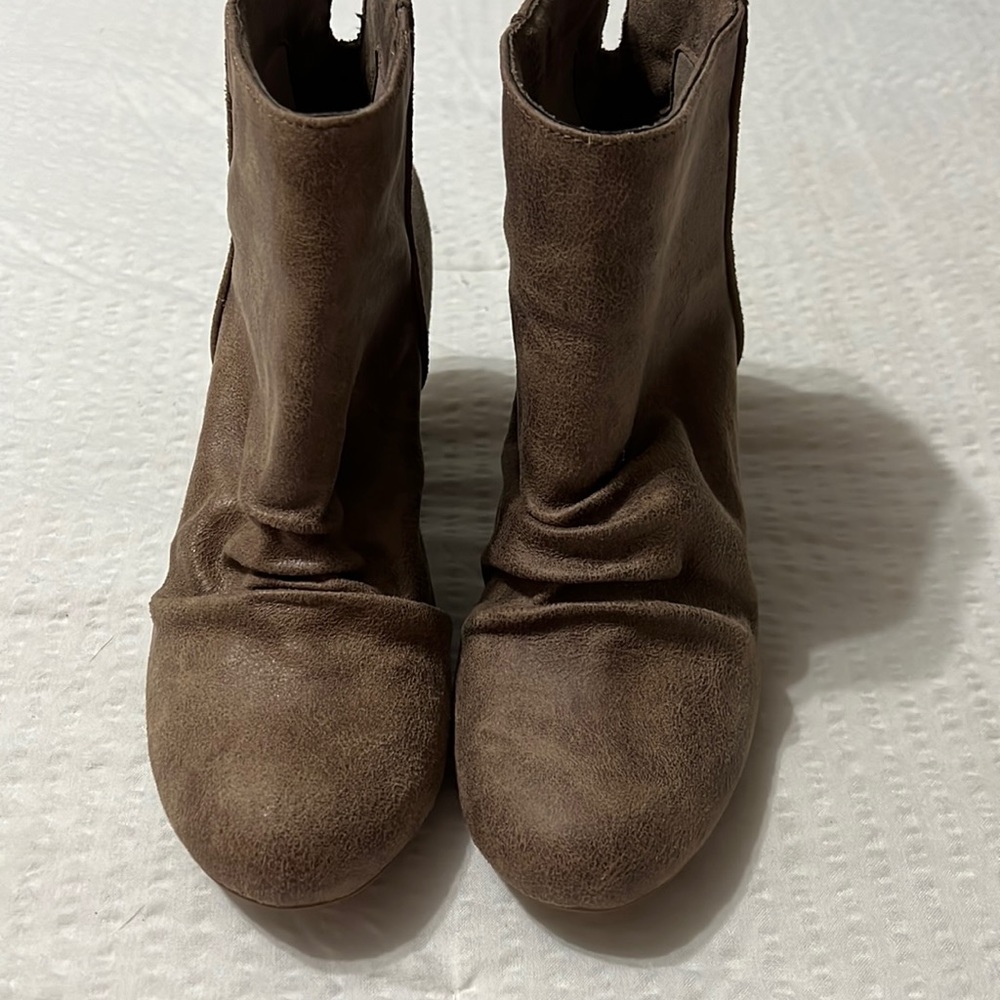 GUC Ladies Ankle Boots